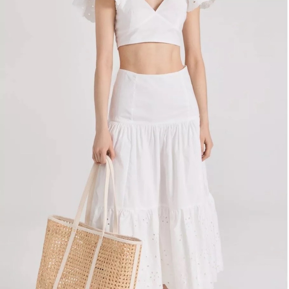 Stunning En Saison White Tiered A-Line Maxi Skirt - Picture 2 of 12